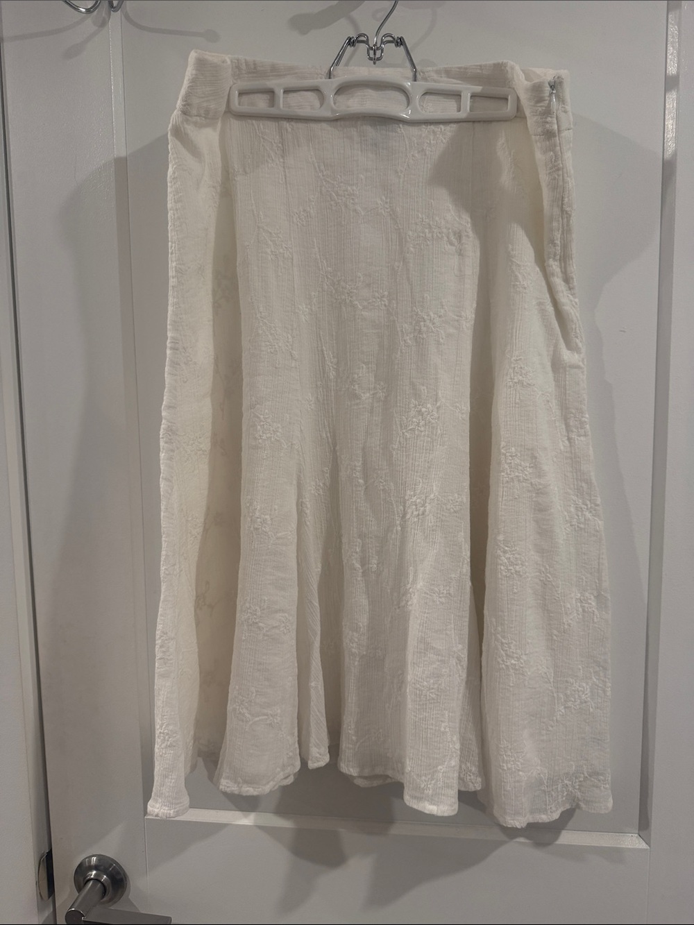 Geoffrey Beene Cream Textured A-Line Midi Skirt